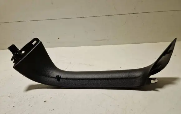 Volkswagen Golf Sportsvan Tailgate/trunk side cover trim 510867604A