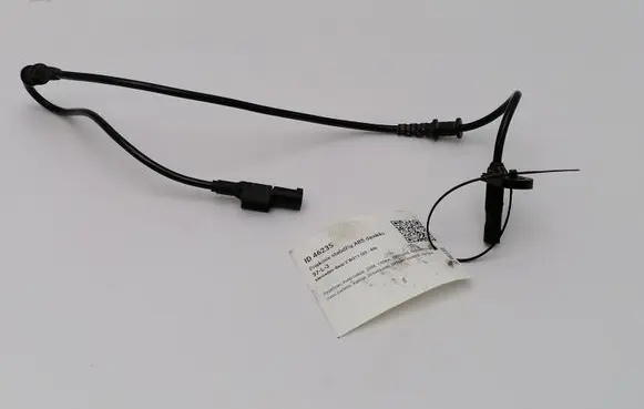 Mercedes-Benz E W211 ABS brake wheel speed sensor A2115402317 0265007720