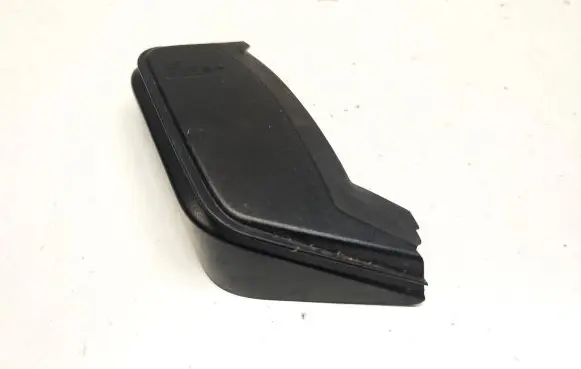 Porsche Macan (95B) Rear/tail light trim molding 95B945427F T95B207