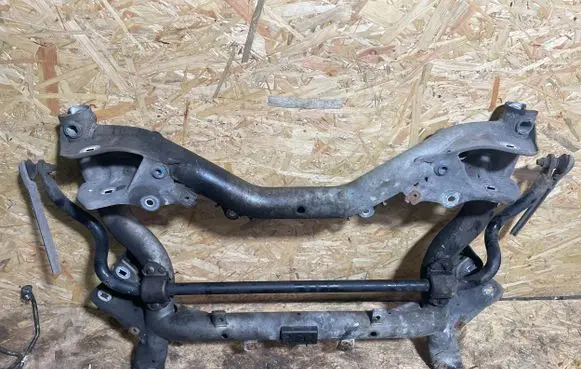 Mercedes-Benz C W204 Front subframe A0029980650