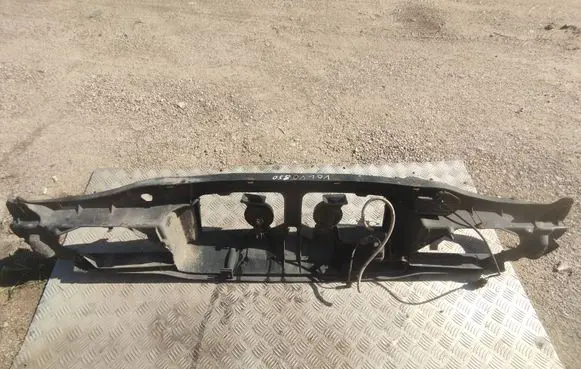 Volvo 850 Top upper radiator support slam panel