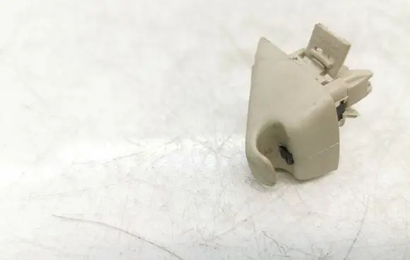 Sun visor clip/hook/bracket