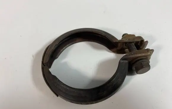 BMW 5 G30 G31 G38 Muffler pipe connector clamp 7620507