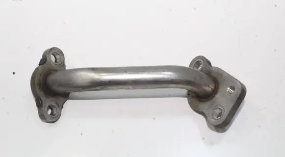 Lexus CT 200H EGR valve line/pipe/hose