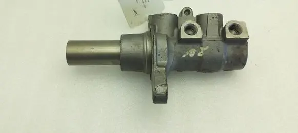 Peugeot 308 Master brake cylinder