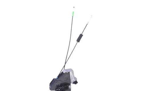 Suzuki Grand Vitara II Coupe door lock (next to the handle) 