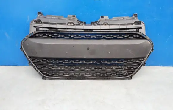 Hyundai i10 Front bumper lower grill 86569B9000