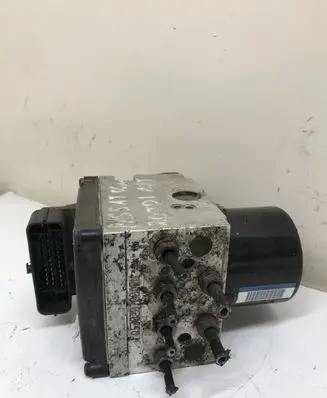 Volkswagen PASSAT B6 ABS Pump