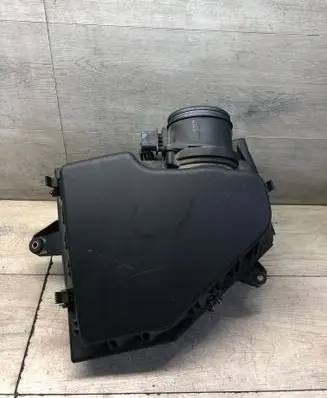 BMW 5 E60 E61 Air filter box 7792416 6575526