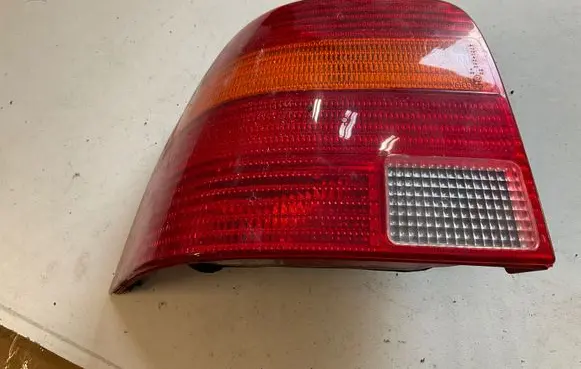 Volkswagen Golf IV Rear/tail lights 1J6945095R