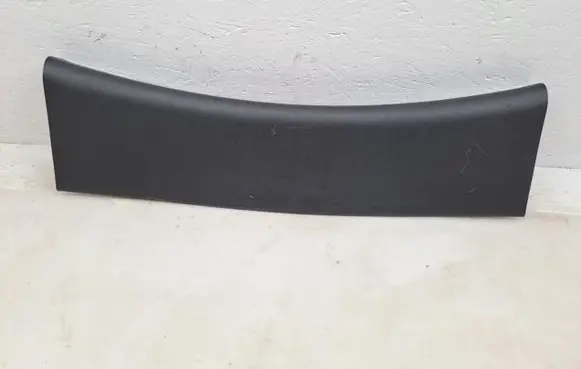 Hyundai Ioniq Tailgate trim 81715G2000