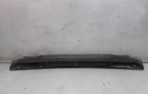 Citroen C4 I Picasso Wiper trim 9680531877