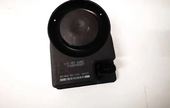 Audi A5 8T 8F Alarm system siren 1K0951605C