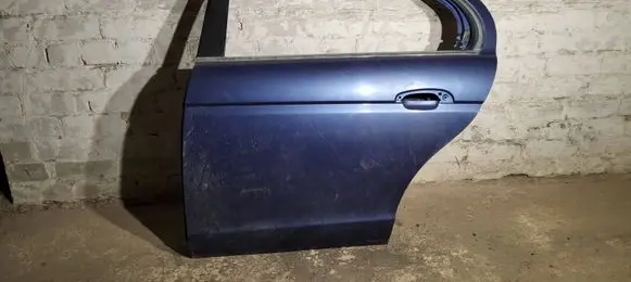 Jaguar S-Type Rear door