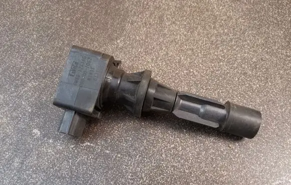 Mazda 3 I High voltage ignition coil 6M8G12A366