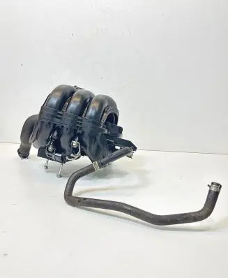 Toyota Yaris Intake manifold 171380Q010 009109V04