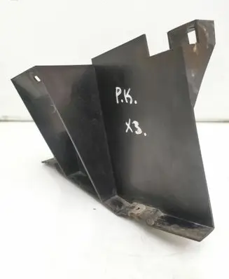 BMW X3 E83 Other engine bay part 3404139