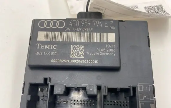 Audi A6 S6 C6 4F Door control unit/module 4F0959794E