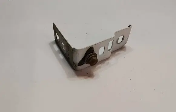 Renault Master III Fender mounting bracket 09G3949R