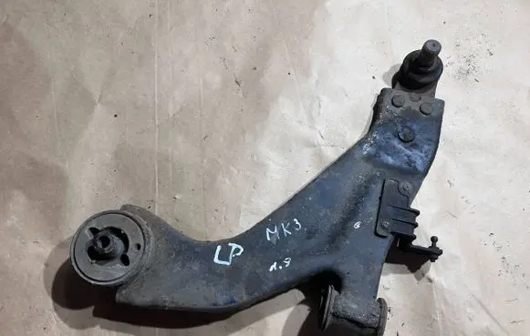 Ford Mondeo Mk III Front upper control arm/wishbone 