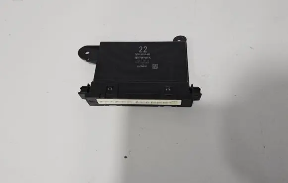 Toyota Sienna XL40 IV Climate control unit 8865008220