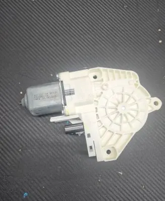 Dodge Durango Rear door window regulator motor E66966100 021321