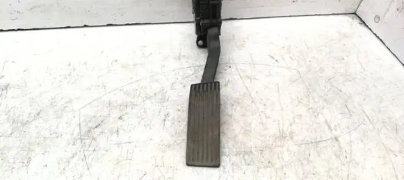 Alfa Romeo 159 Accelerator throttle pedal 60695128 09315 6PV00886000