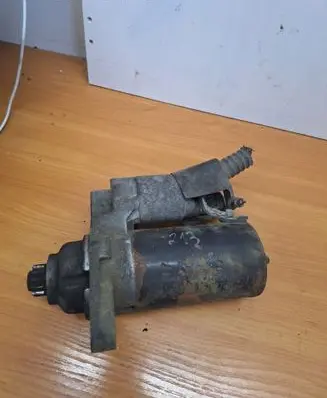 Volkswagen Caddy Starter motor