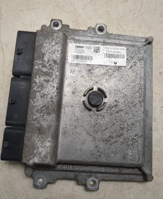 Dacia Sandero Engine control unit/module V29030397A 140060038 287102806R