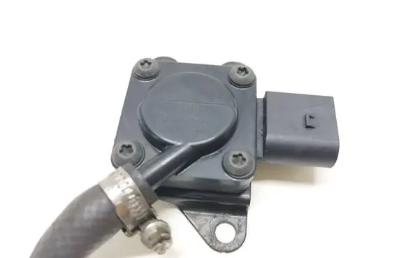 Exhaust gas pressure sensor