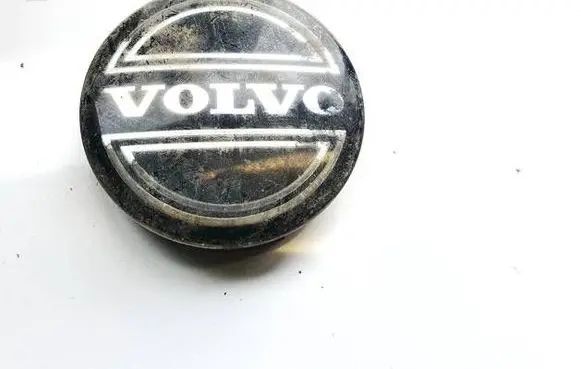 Volvo V50 Original wheel cap 30666913 30748052