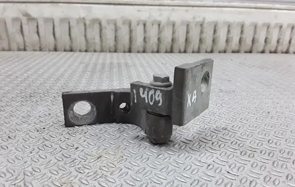 Fiat Grande Punto Front door lower hinge 