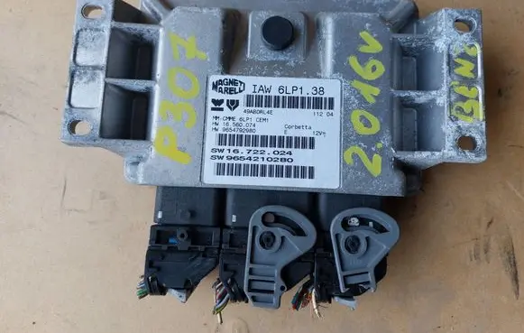 Peugeot 307 Engine control unit/module ECU 9654792980 16722024 9654210280
