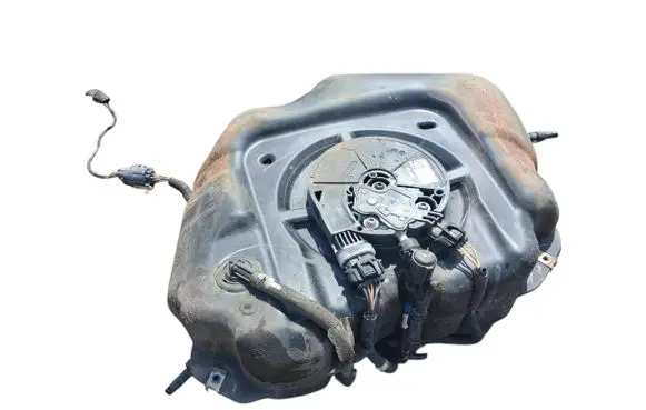 Land Rover Evoque I AdBlue liquid reservoir GJ325J228A