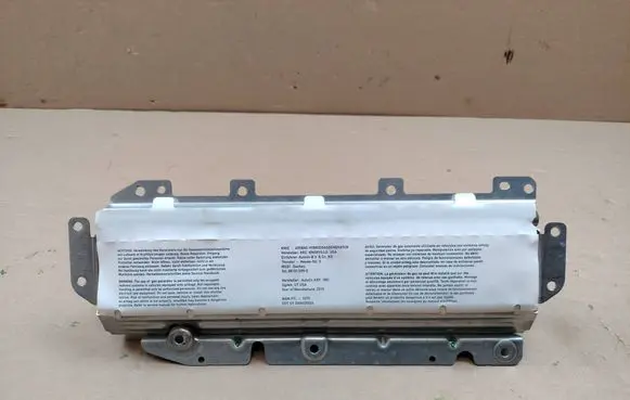 Mercedes-Benz ML W164 Knee airbag 1648600702