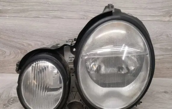 Mercedes-Benz E W210 Headlight/headlamp