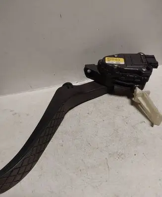 Audi Q7 4L Accelerator throttle pedal 7L0723507B 6PV00802024