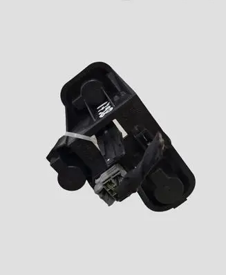 Volvo V40 Tail light bulb cover holder 31299833