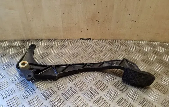 Clutch pedal