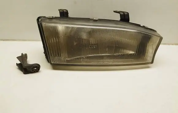 Subaru Legacy Headlight/headlamp 10020580