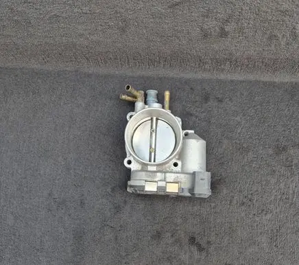 Audi A4 S4 B6 8E 8H Throttle valve 078133062B 0280750030