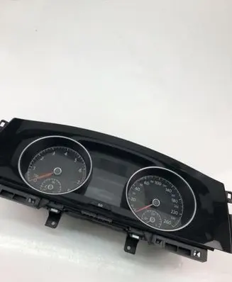 Volkswagen Golf VII Speedometer (instrument cluster) 5G0920860