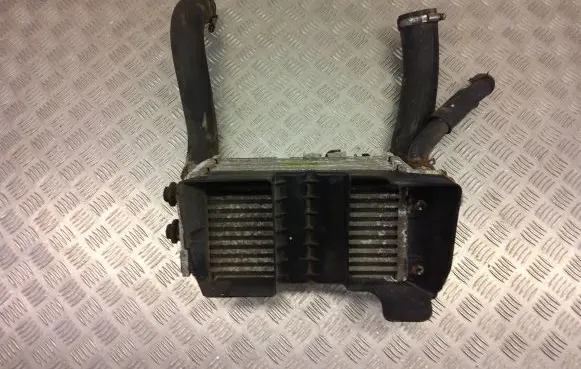 KIA Stonic Intercooler radiator 28270-04610