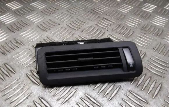 Volkswagen Phaeton Rear air vent grill 3D0819704C 3D0819202C