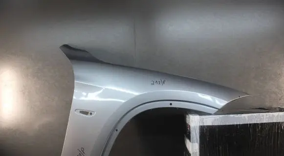 BMW X1 E84 Fender mounting bracket 