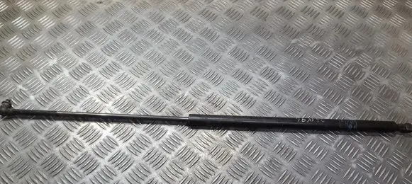 Nissan Serena Tailgate/trunk strut/damper