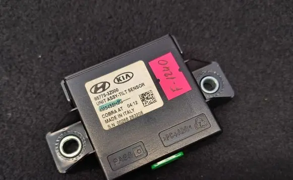 Hyundai i40 Other control units/modules 957753Z000