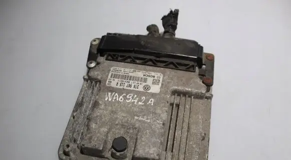 Skoda Superb B6 (3T) Engine control unit/module ECU 3T0907115