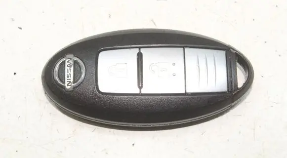 Nissan Juke I F15 Ignition key/card TWB1G662