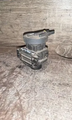 Opel Vectra C Vacuum valve 09128022
